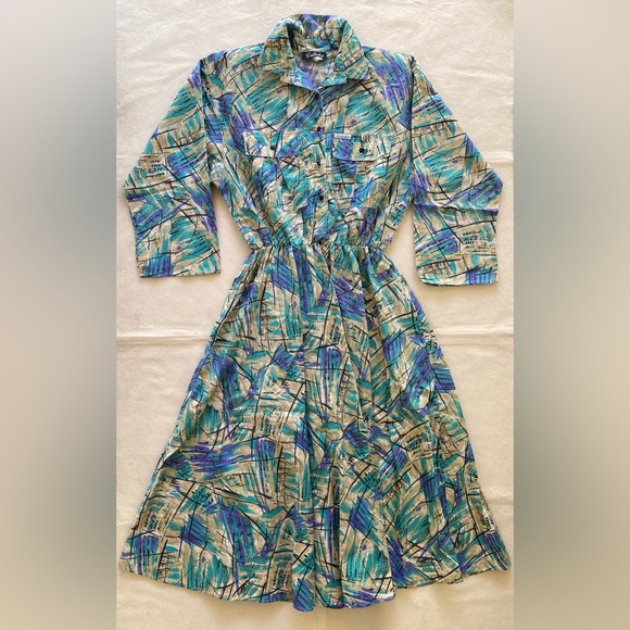 Caliche Dresses & Skirts - Caliche Vintage 80s Printed Design 3/4 Sleeve Pockets Collared Shirt Dress 12
